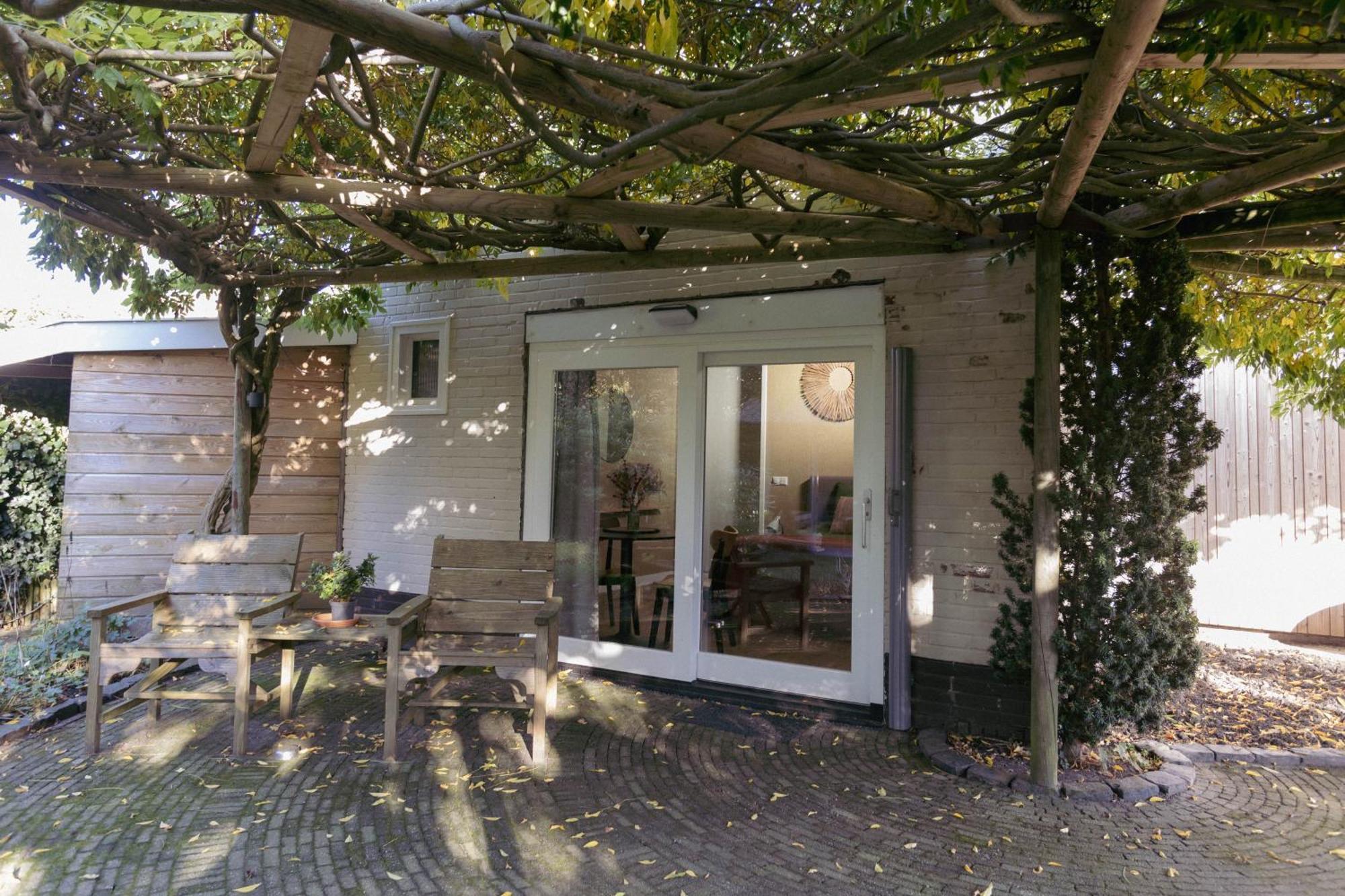 Bed and Breakfast Boukje Har Bed En Brochje Burgum Exteriér fotografie